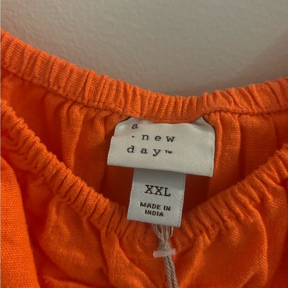 Target Blouse - Picture 3 of 4